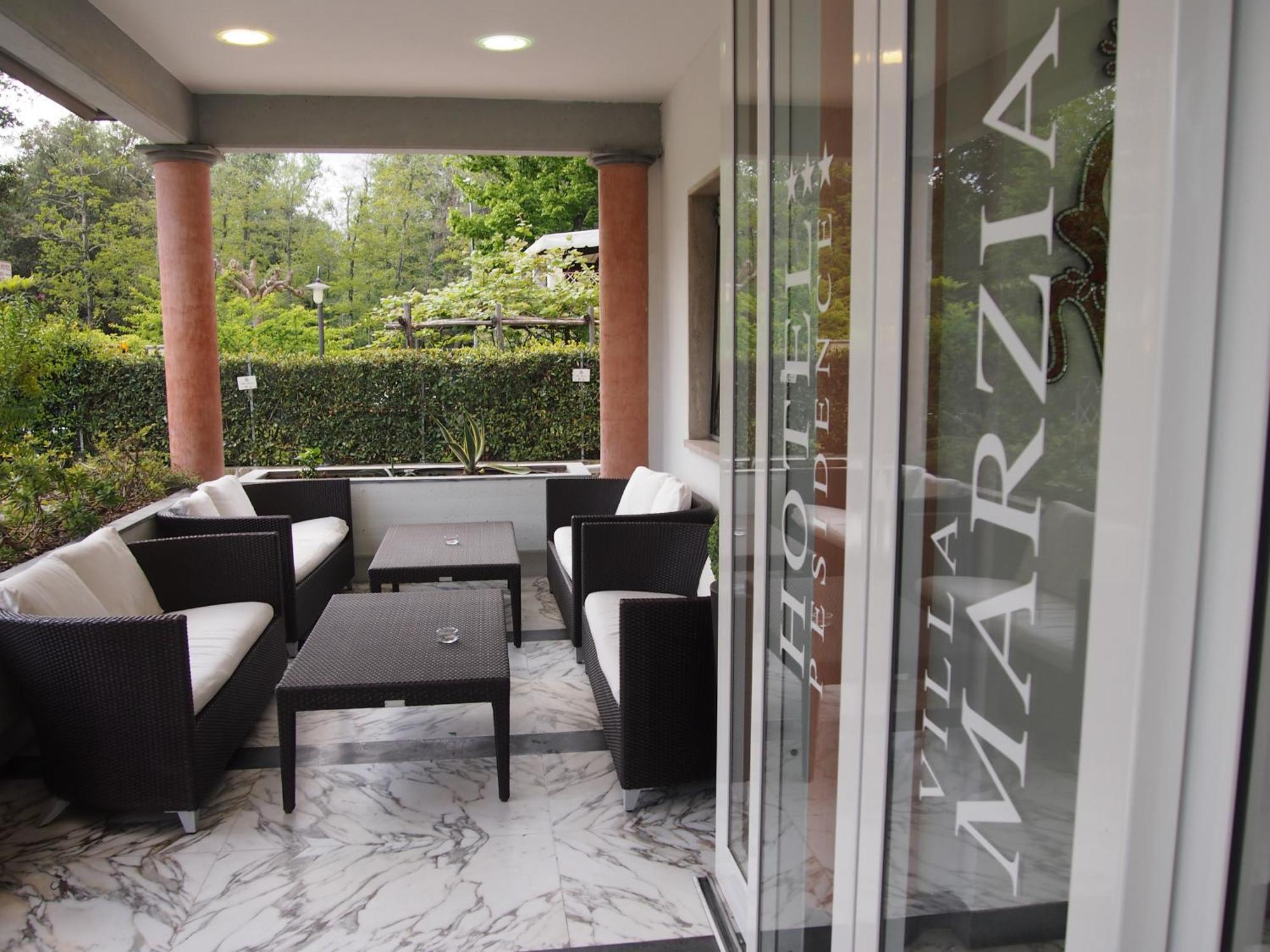 Hotel Residence Villa Marzia Марина-ди-Пьетрасанта Экстерьер фото